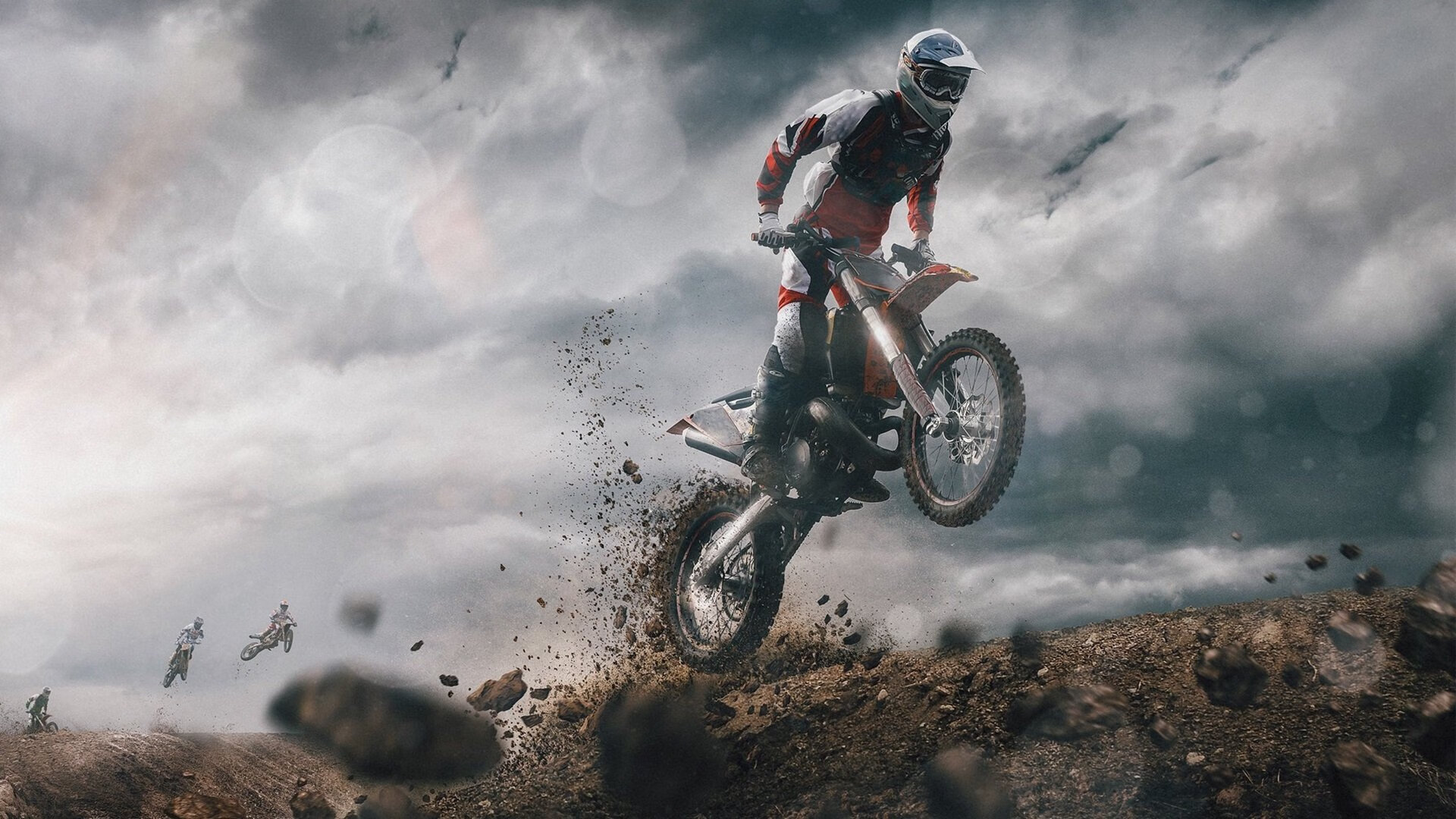 “多地暴雨雷暴,比赛时间频繁推迟”